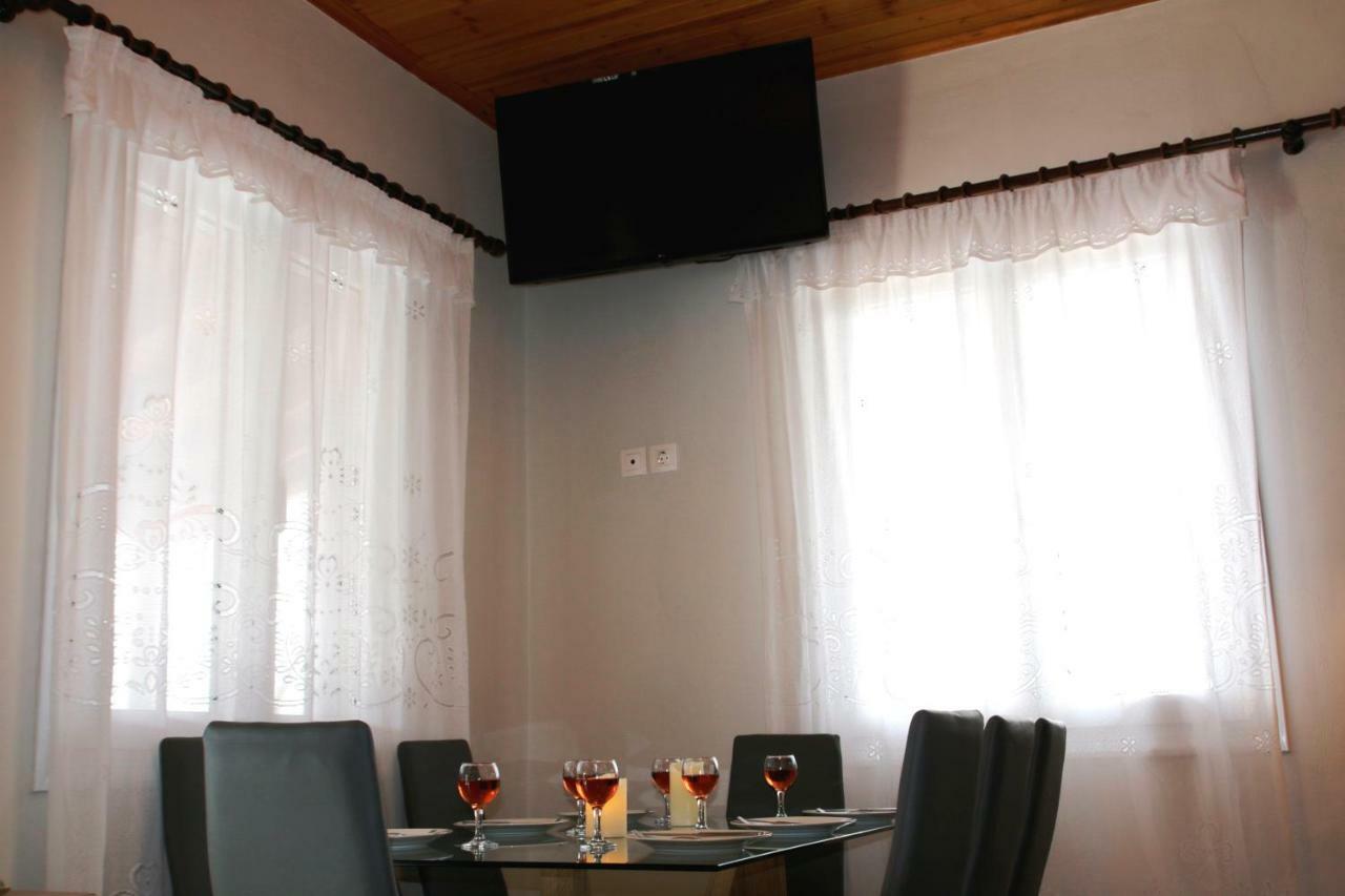 Horizon View Apartment Athánion Esterno foto