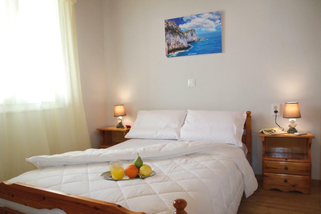 Horizon View Apartment Athánion Esterno foto